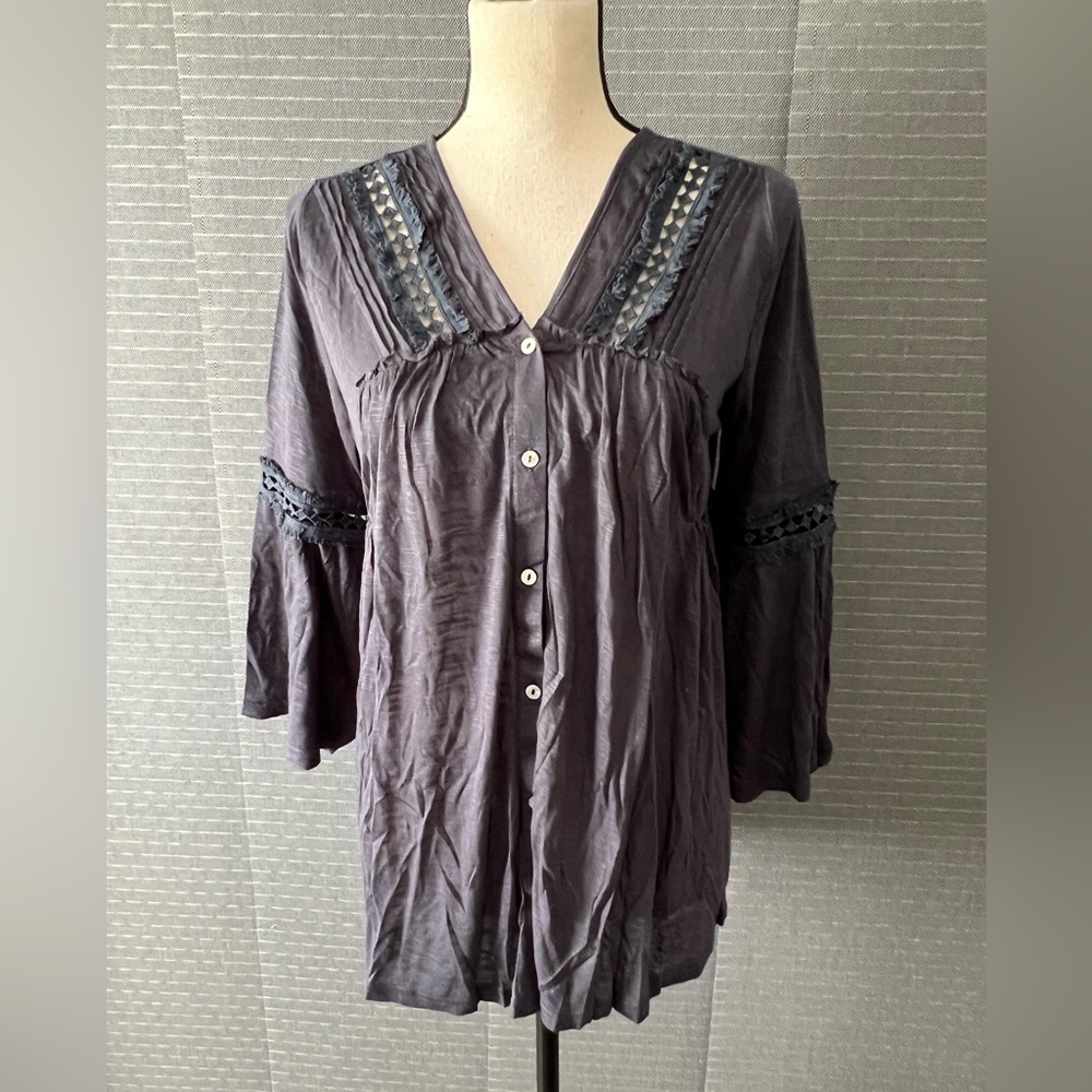 She + Sky Boho V-Neck Button-Down Blouse